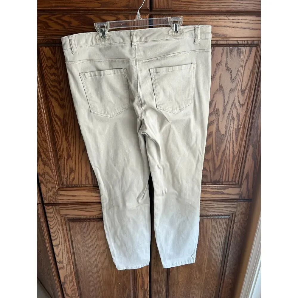 Style & Co Curvy Fit Beige Jeans Women's Size 8